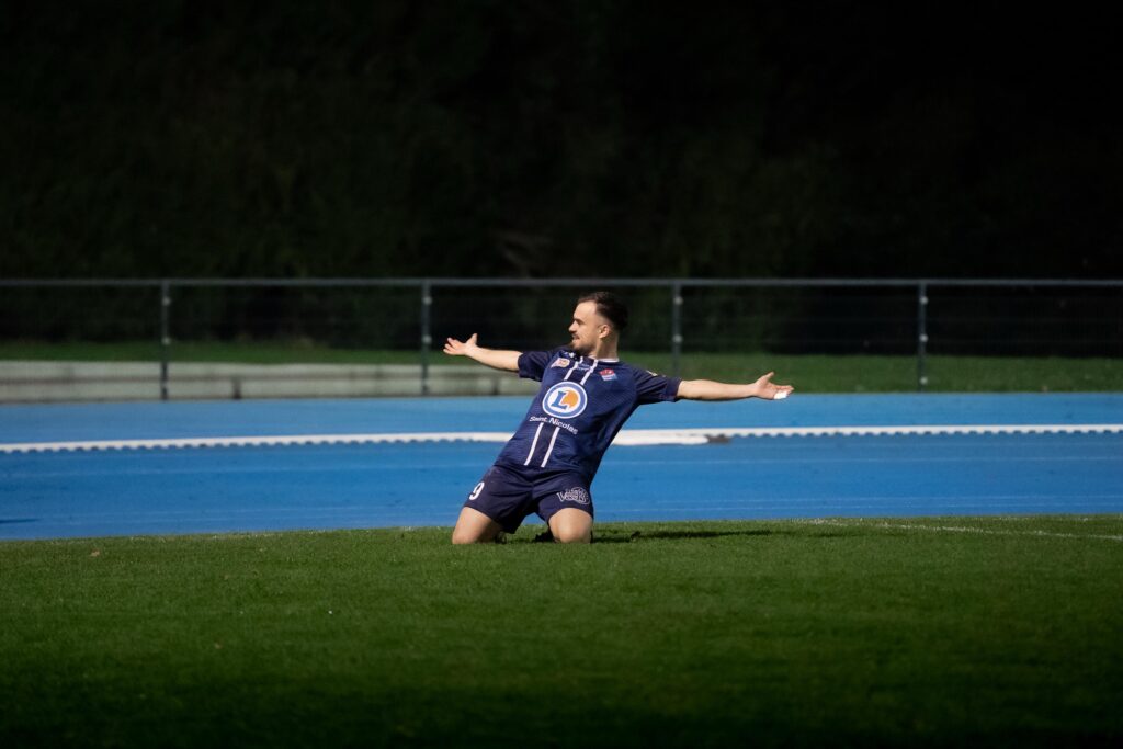 3b487c9a 43c8 4876 b282 2bb46b48f574